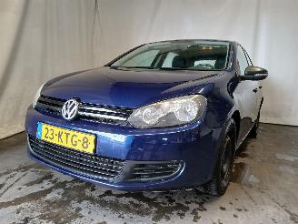 krockskadad bil auto Volkswagen Golf Golf VI (5K1) Hatchback 1.6 TDI 16V (CAYC(Euro 5)) [77kW]  (02-2009/11=
-2012) 2010/7