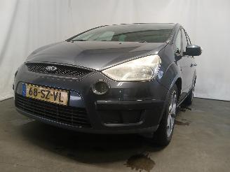 Unfallwagen Ford S-Max S-Max (GBW) MPV 2.5 Turbo 20V (HUWA) [162kW]  (05-2006/03-2010) 2006/6