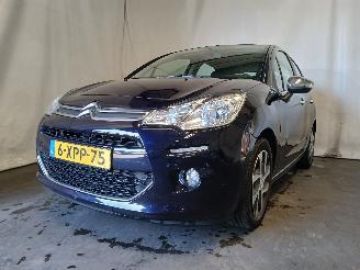 krockskadad bil auto Citroën C3 C3 (SC) Hatchback 5-drs 1.0 Vti 68 12V (EB0(ZMZ)) [50kW]  (08-2012/10-=
2016) 2014/10