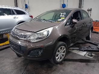Auto da rottamare Kia Rio Rio III (UB) Hatchback 1.2 CVVT 16V (G4LA5) [63kW]  (09-2011/12-2017) 2011