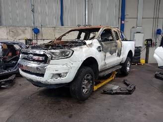 Auto da rottamare Ford Ranger Ranger Pick-up 2.2 TDCi 16V 4x4 (GBVAJQJ) [118kW]  (05-2015/01-2023) 2019