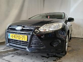 Auto incidentate Ford Focus Focus 3 Wagon Combi 1.0 Ti-VCT EcoBoost 12V 100 (M2DA(Euro 5)) [74kW] =
 (02-2012/05-2018) 2013/6