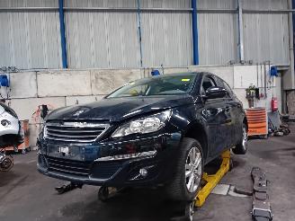 Auto da rottamare Peugeot 308 308 (L3/L8/LB/LH/LP) Hatchback 5-drs 1.6 BlueHDi 120 (DV6FC(BHZ)) [88k=
W]  (11-2013/06-2021) 2016