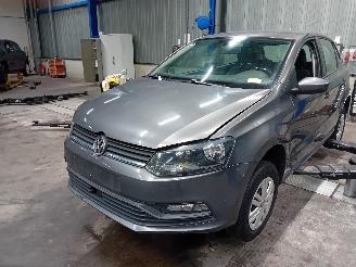 Vrakbiler auto Volkswagen Polo Polo V (6R) Hatchback 1.0 12V BlueMotion Technology (CHYB) [55kW]  (01=
-2014/10-2017) 2016/0