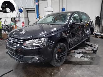  Volkswagen Jetta Jetta IV (162/16A) Sedan 1.4 TSI Hybrid 16V (CNLA(Euro 5)) [125kW]  (0=
4-2011/12-2017) 2013