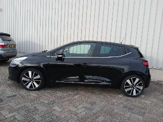 Renault Clio Clio IV (5R) Hatchback 5-drs 1.5 Energy dCi 90 FAP (K9K-628(K9K-E6)) [=
66kW]  (11-2012/08-2021) picture 4