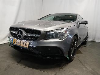 Coche accidentado Mercedes Cla-klasse CLA Shooting Brake (117.9) Combi 1.6 CLA-200 16V (M270.910) [115kW]  (=
01-2015/03-2019) 2017/1