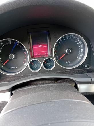 Volkswagen Golf Golf V (1K1) Hatchback 2.0 GTI 16V (AXX) [147kW]  (10-2004/02-2009) picture 2