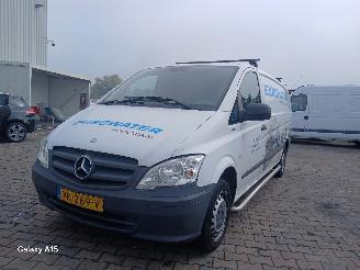 Vaurioauto  passenger cars Mercedes Vito Vito (639.6) Van 2.2 113 CDI 16V Euro 5 (OM651.940) [100kW]  (09-2010/=
=2E..) 2014/11