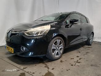 Renault Clio Clio IV Estate/Grandtour (7R) Combi 5-drs 0.9 Energy TCE 90 12V (H4B-4=
00(H4B-A4)) [66kW]  (01-2013/08-2021) picture 3