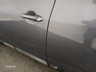 Kia Venga Venga MPV 1.4 CVVT 16V (G4FA) [66kW]  (02-2010/03-2019) picture 14