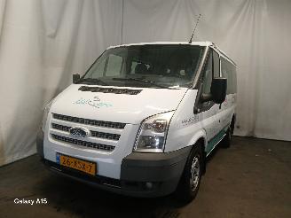 skadebil auto Ford Transit Transit Tourneo Bus 2.2 TDCi 16V Euro 5 (DRFA) [74kW]  (09-2011/06-201=
2) 2012/8