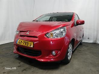Avarii autoturisme Mitsubishi Space-star Space Star (A0) Hatchback 1.0 12V (3A90(Euro 5)) [52kW]  (05-2012/...)= 2015/9