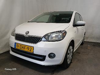 damaged passenger cars Skoda Citigo Citigo Hatchback 1.0 12V (CHYA) [44kW]  (10-2011/08-2019) 2015/1