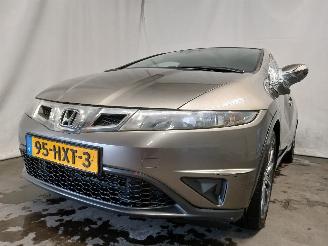 Damaged car Honda Civic Civic (FK/FN) Hatchback 1.4i Type S 16V (L13Z1) [73kW]  (10-2008/01-20=
12) 2009/3
