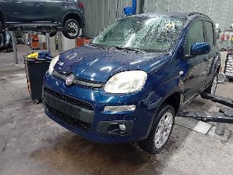 Uttjänta bilar auto Fiat Panda Panda/Pandina (312) Hatchback 0.9 TwinAir Turbo 85 (312.A.2000) [63kW]=
  (02-2012/...) 2013/6