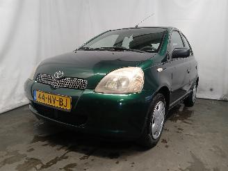 skadebil auto Toyota Yaris Yaris (P1) Hatchback 1.3 16V VVT-i (2SZFE) [63kW]  (08-1999/11-2005) 2002/1