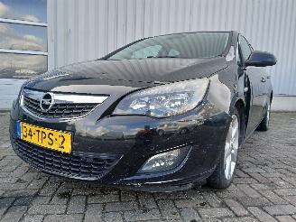 Schadeauto Opel Astra Astra J (PC6/PD6/PE6/PF6) Hatchback 5-drs 1.7 CDTi 16V EcoFLEX 130 (A1=
7DTE(Euro 5)) [96kW]  (07-2011/10-2015) 2012/3
