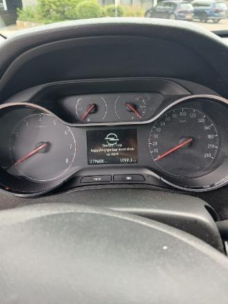 Opel Crossland Crossland (X) SUV 1.5 CDTI 100 (D15DT(DV5RD)) [75kW]  (06-2018/...) picture 2