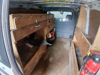 Mercedes Vito Vito (639.6) Van 2.2 113 CDI 16V Euro 5 (OM651.940) [100kW]  (09-2010/=
=2E..) picture 11