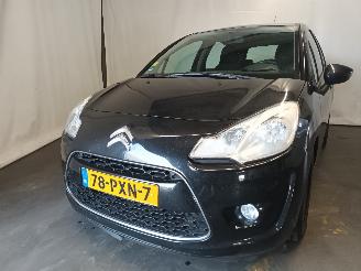 damaged passenger cars Citroën C3 C3 (SC) Hatchback 5-drs 1.6 HDi 92 (DV6DTED(9HP)) [68kW]  (11-2009/09-=
2016) 2011/4