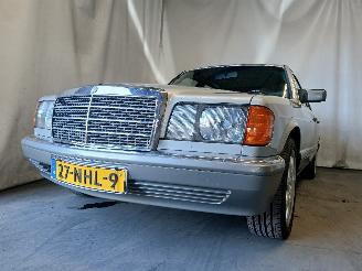 damaged passenger cars Mercedes S-klasse S (W126) Sedan 420 SE,SEL (M116.965) [160kW]  (10-1985/12-1987) 1985/10