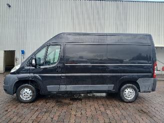 Peugeot Boxer Boxer (U9) Van 2.2 HDi 130 Euro 5 (P22DTE(4HH)) [96kW]  (03-2011/...) picture 3