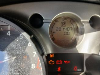 Nissan Qashqai Qashqai (J10) SUV 2.0 16V (MR20DE(Euro 5)) [104kW]  (02-2007/01-2014) picture 2