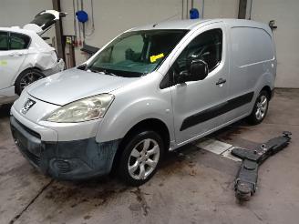 Autoverwertung Peugeot Partner Partner/Ranch (GC/GF/GG/GJ/GK) Van 1.6 HDI 90 16V (DV6AUTED4(9HX)) [66=
kW]  (04-2008/...) 2008