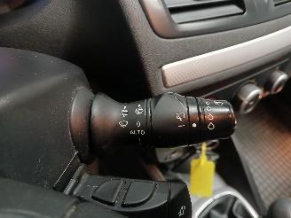 Renault Mégane Megane III Grandtour (KZ) Combi 5-drs 1.4 16V TCe 130 (H4J-700(H4J-A7)=
) [96kW]  (05-2009/02-2016) picture 15