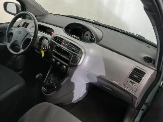 Hyundai Matrix Matrix Hatchback 1.6 16V (G4ED) [76kW]  (06-2001/04-2010) picture 8