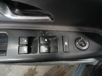 Kia Cee d Cee'd Sporty Wagon (EDF) Combi 1.4 16V (G4FA) [80kW]  (09-2007/12-2012=
) picture 13