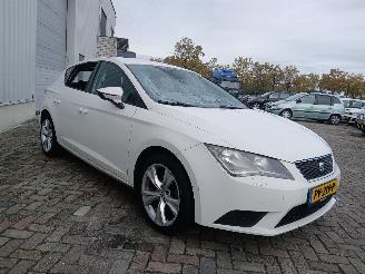 Seat Leon Leon (5FB) Hatchback 5-drs 1.6 TDI 16V (CLHB(Euro 5)) [66kW]  (11-2012=
/08-2018) picture 6