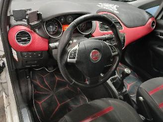 Fiat Punto Grande Punto (199) Hatchback 1.3 JTD Multijet 16V VGT (199.B.4000(Euro=
 5)) [62kW]  (04-2010/...) picture 12