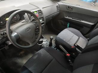 Hyundai Getz Getz Hatchback 1.1i 12V (G4HG) [49kW]  (09-2005/06-2009) picture 12