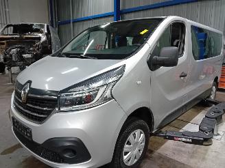 demontáž osobní automobily Renault Trafic Trafic Passenger (1JL/2JL/3JL/4JL) Bus 2.0 dCi 16V 120 (M9R-710(M9R-V7=
)) [88kW]  (06-2019/...) 2019