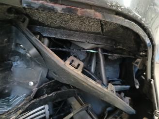 BMW X1 X1 (F48) SUV sDrive 18i 1.5 12V TwinPower Turbo (B38-A15A) [103kW]  (0=
7-2017/06-2022) picture 29