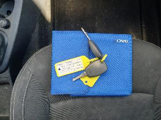 Dacia Logan Logan MCV II/Sandero Wagon (7S) Combi 1.2 16V (D4F-732(D4F-F7)) [55kW]=
  (02-2013/02-2017) picture 20