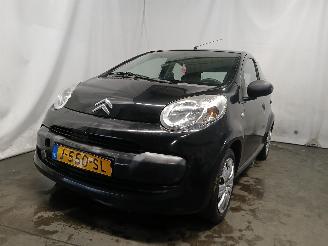 Voiture accidenté Citroën C1 C1 Hatchback 1.0 12V (1KR-FE(CFB)) [50kW]  (06-2005/09-2014) 2005/10