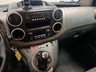 Citroën Berlingo Berlingo Cinqspace, Multispace MPV 1.6 VTi 95 16V (EP6CB(5FK)) [72kW] =
 (07-2010/06-2018) picture 15