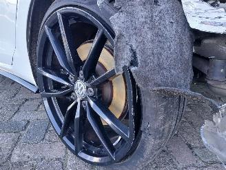 Volkswagen Golf Golf VII (AUA) Hatchback 2.0 R 4Motion 16V (DNUE) [221kW]  (11-2013/08=
-2020) picture 28