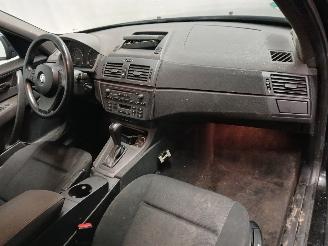 BMW X3 X3 (E83) SUV 3.0i xDrive 24V (M54-B30(306S3)) [170kW]  (09-2003/07-200=
6) picture 8