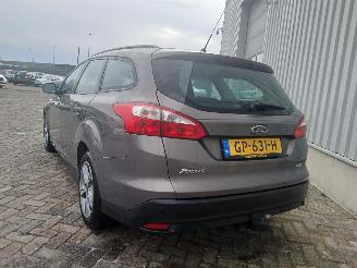 Ford Focus Focus 3 Wagon Combi 1.0 Ti-VCT EcoBoost 12V 125 (M1DA(Euro 5)) [92kW] =
 (02-2012/05-2018) picture 5