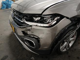 Volkswagen T-Cross T-Cross SUV 1.0 TSI 110 12V (DLAA) [81kW]  (06-2020/...) picture 23