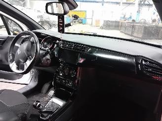 Citroën DS3 DS3 (SA) Hatchback 1.2 12V PureTech 82 (EB2F(HMZ)) [60kW]  (01-2013/03=
-2015) picture 5