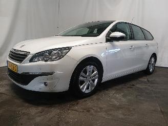 Peugeot 308 308 SW (L4/L9/LC/LJ/LR) Combi 5-drs 1.2 12V e-THP PureTech 130 (EB2ADT=
S(HNS)) [96kW]  (03-2014/06-2021) picture 2