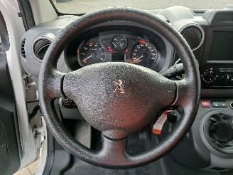 Peugeot Partner Partner (GC/GF/GG/GJ/GK) Van 1.6 BlueHDi 100 (DV6FD(BHY)) [73kW]  (04-=
2015/12-2018) picture 15