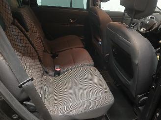 Renault Scenic Scénic III (JZ) MPV 1.4 16V TCe 130 (H4J-700(H4J-A7)) [96kW]  (02-20=
09/09-2016) picture 10