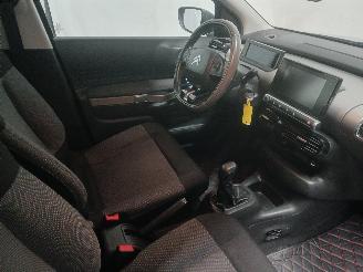 Citroën C4 C4 Cactus (0B/0P) Hatchback 5-drs 1.2 PureTech 82 12V (EB2F(HMZ)) [60k=
W]  (09-2014/...) picture 9