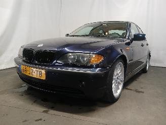 Avarii autoturisme BMW 3-serie 3 serie (E46/4) Sedan 318i 16V (N42-B20A) [105kW]  (09-2001/02-2005) 2002/10